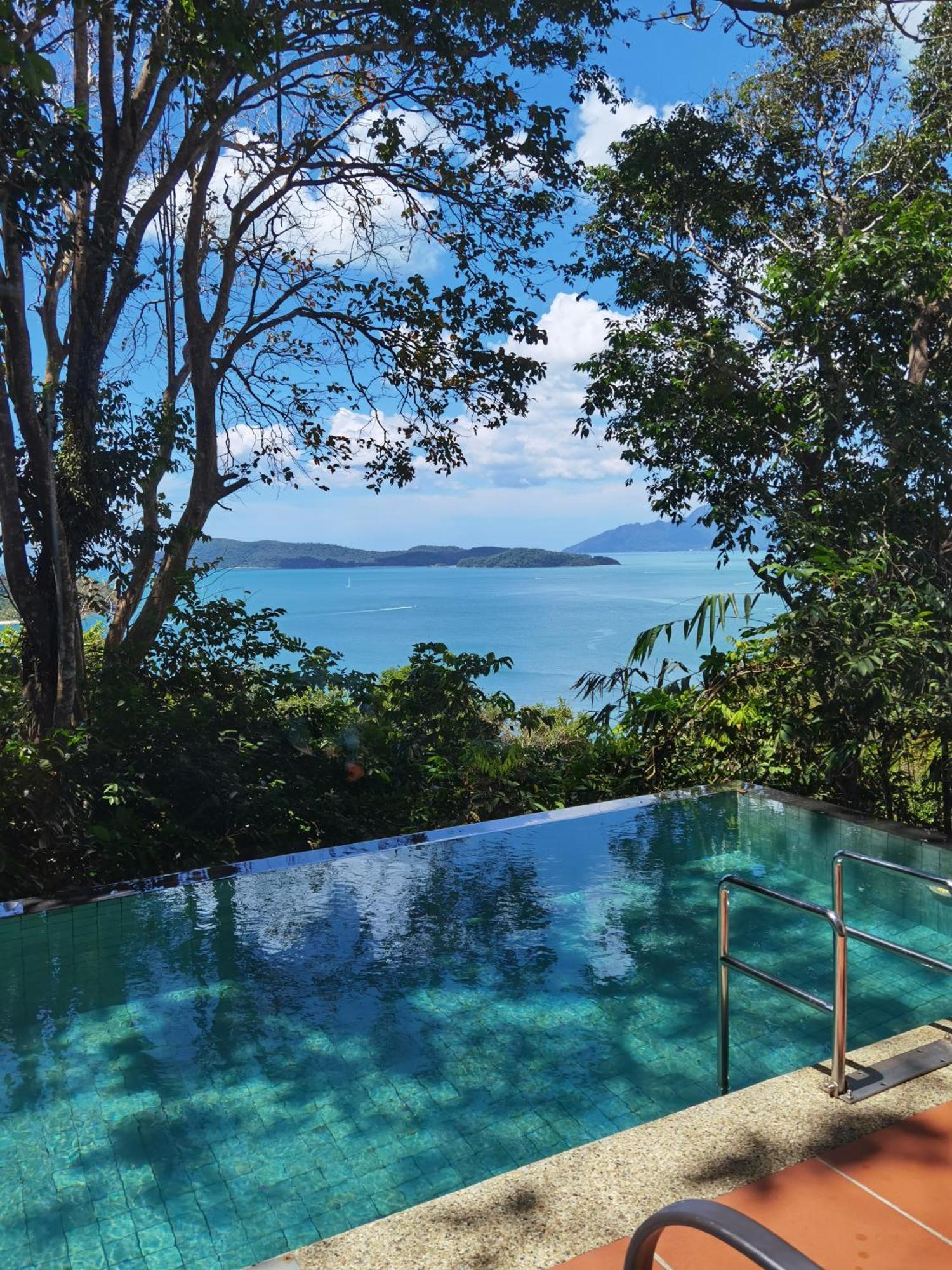 Ambong Pool Villas - Private Pool Пантай-Сенанг Экстерьер фото